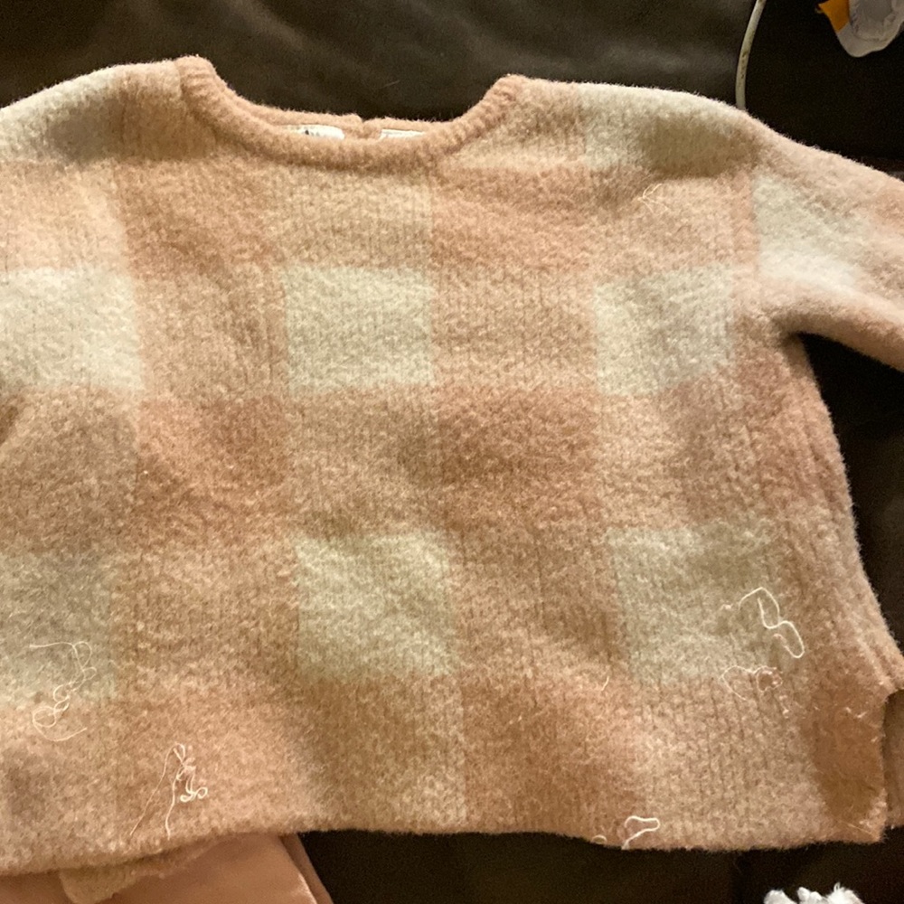 Buffalo check sweater